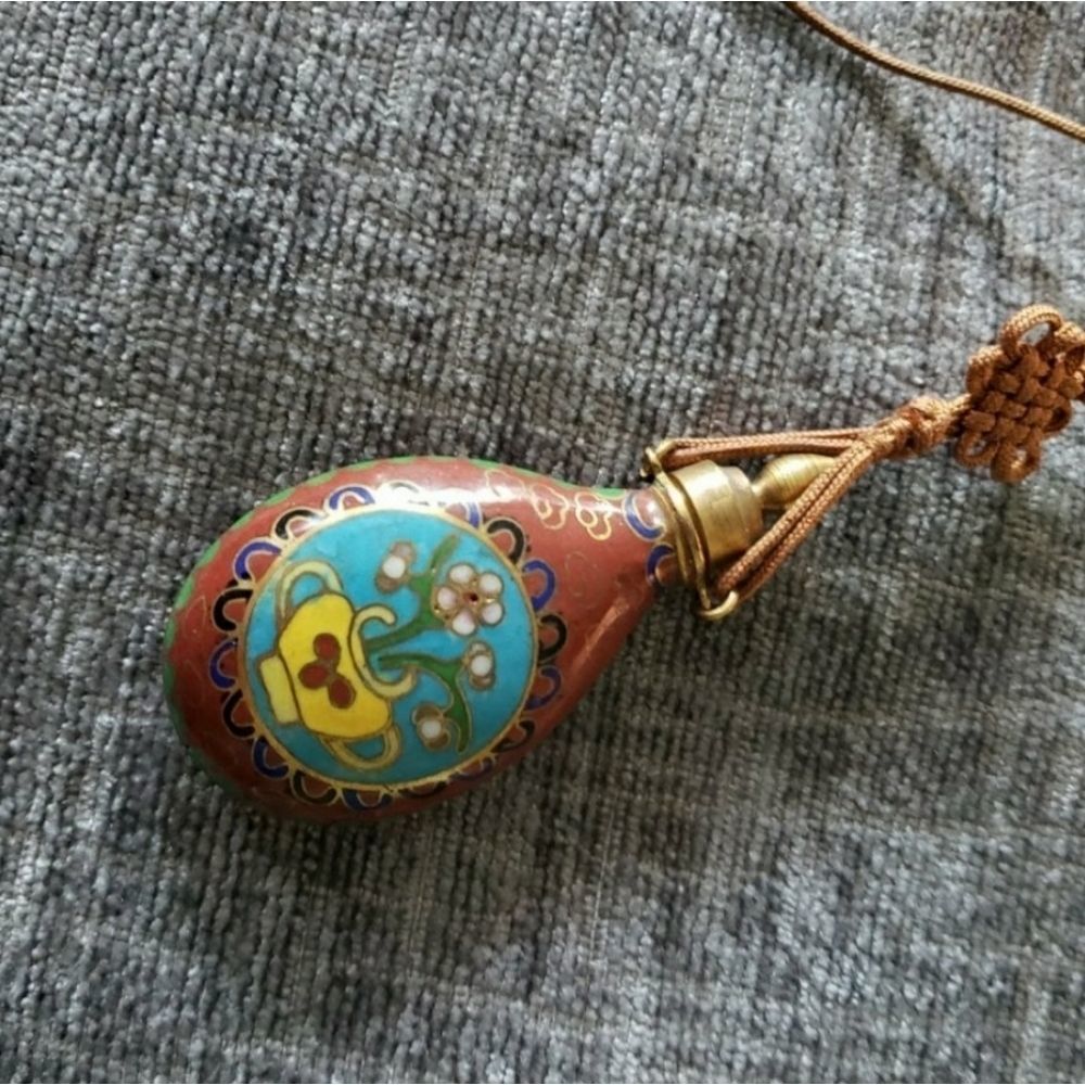 Antique Baked Enamel Necklace 😍